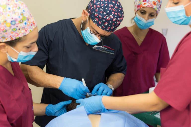 Μεταμόσχευση Μαλλιών στο Midscalp