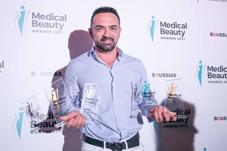 Medical Beauty Awards 2021: Η Anastasakis Hair Clinic κέρδισε το Platinum Award! – Δείτε φωτό από την βράβευση