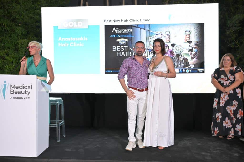 βραβευση της anastasakis hair clinic στα medical beauty awards 2023 by boussias31